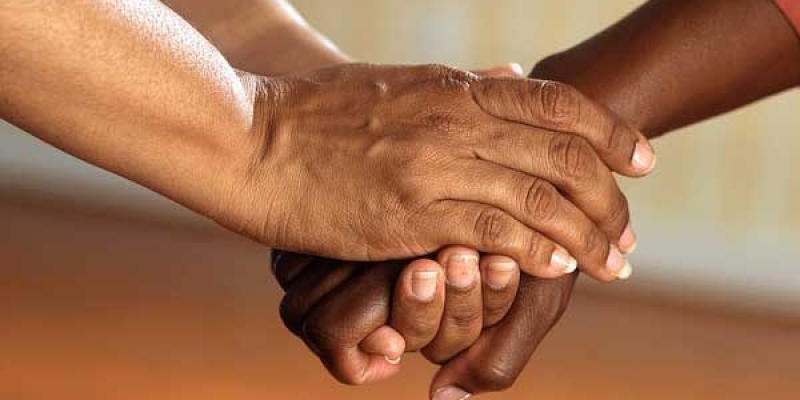 donation-manager-hands donation-manager-hands